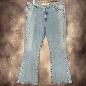Y2K Levis 519 Jeans Women‎ Size 17M Light Blue Low Flare Stretch Denim